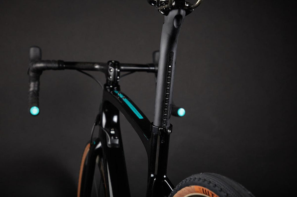 Chapter2 AO Disc Brake Frameset (Matt/Gloss Black) | Cycling Gears Hub