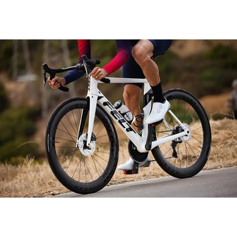Felt AR Advanced Ultegra (White) – Aero Carbon Road Bike with Shimano Ultegra & Reynolds AR58 Wheels