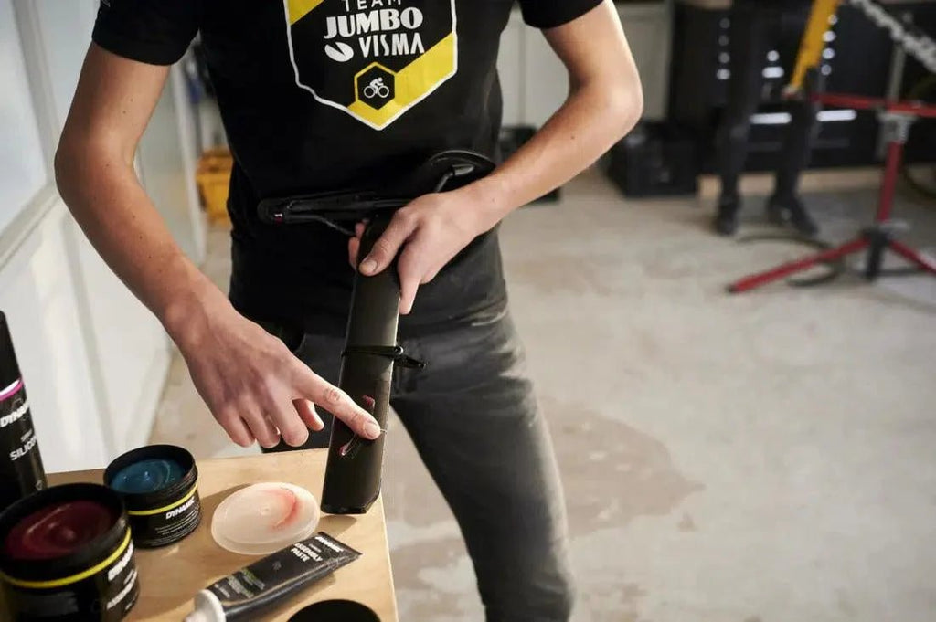 Dynamic Carbon Assembly Paste | Cycling Gears Hub - Cycling Gears Hub