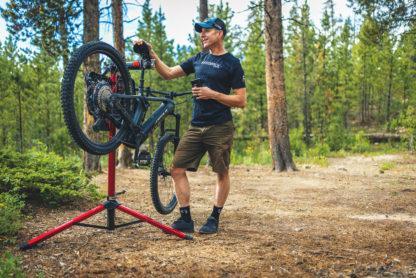 Feedback Sports Pro Mechanic Repair Stand | Cycling Gears Hub - Cycling Gears Hub