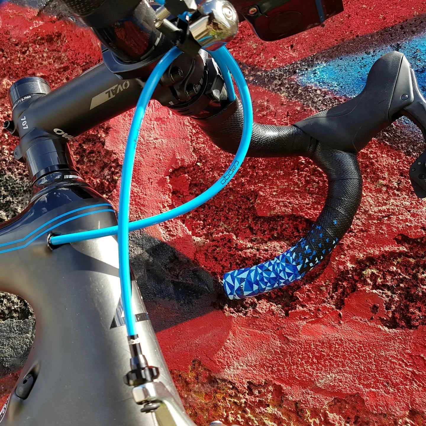 Guee SL Geo Bartape (Black/Blue) | Cycling Gears Hub - Cycling Gears Hub