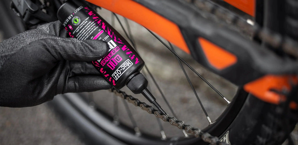 Muc-off All Weather Synthetic Lubricant | Cycling Gears Hub