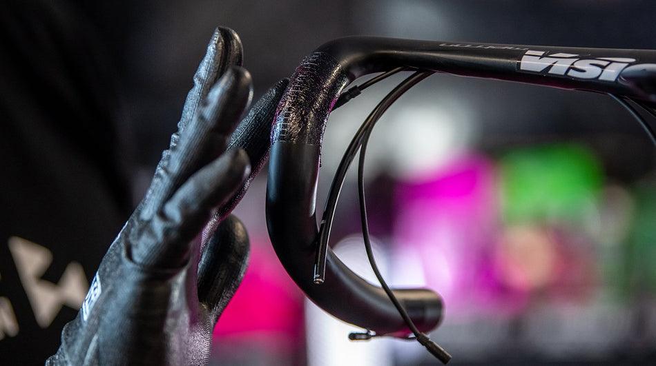 Muc-Off Carbon Gripper | Cycling Gears Hub