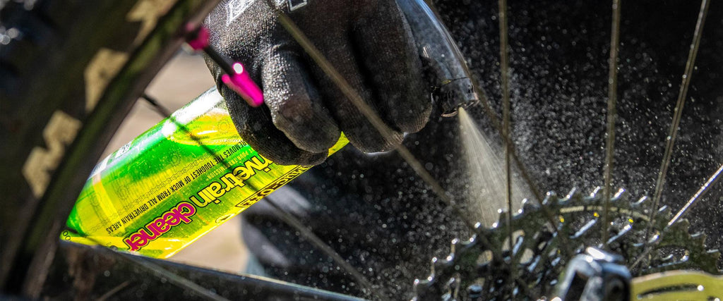 Muc-Off Drivetrain Cleaner | Cycling Gears Hub