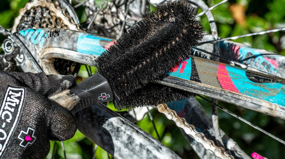 Muc-Off Two Pronged Brush | Cycling Gears Hub