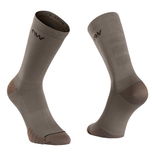 Northwave Extreme Pro Unisex Cycling Socks (Sand) | Cycling Gears Hub - Cycling Gears Hub