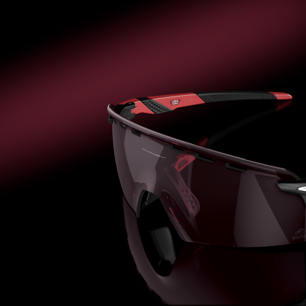 Oakley Encoder Strike Vented Giro D'Italia Special Edition - Cycling Gears Hub