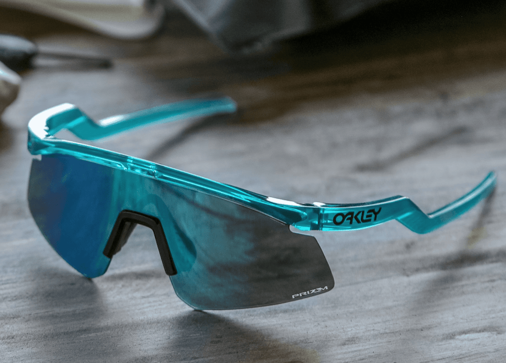Oakley Hydra Trans Artic Surf Frame with Prizm Sapphire Lenses - Cycling Gears Hub