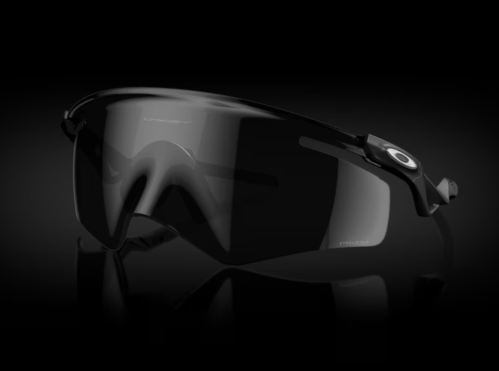 Oakley QNTM BLACK - Cycling Gears Hub