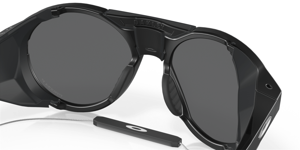 Oakley sunglass Clifden prizm black polarized Lenses with matte black Frame - Cycling Gears Hub