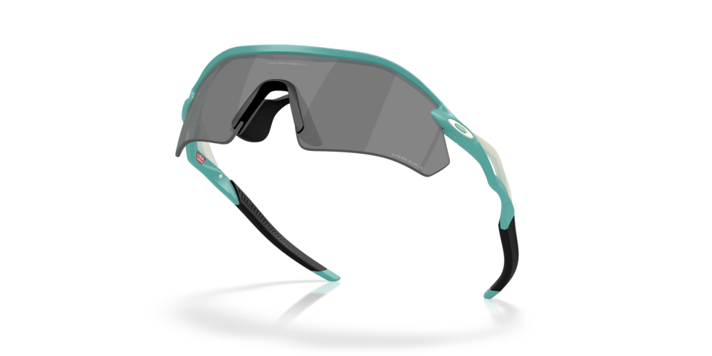 Oakley sunglass Radar Plate Matte Pacific Prizm with Black - Cycling Gears Hub