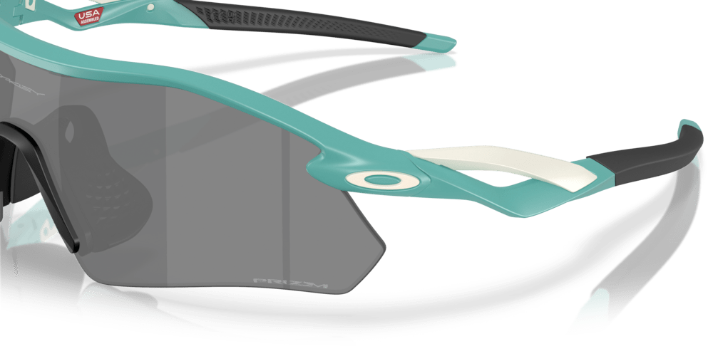 Oakley sunglass Radar Plate Matte Pacific Prizm with Black - Cycling Gears Hub
