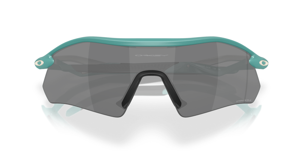 Oakley sunglass Radar Plate Matte Pacific Prizm with Black - Cycling Gears Hub
