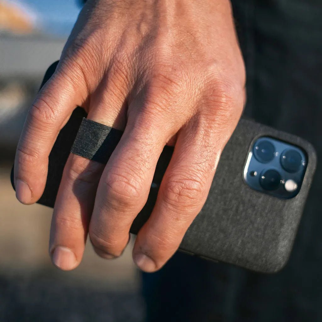 Peak Design iPhone 14 Everyday Loop Phone Case (Charcoal) | Cycling Gears Hub - Cycling Gears Hub