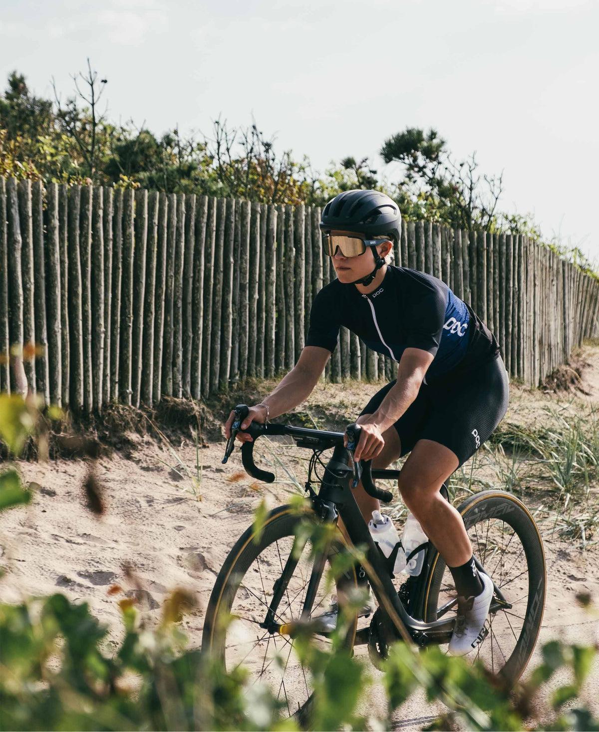 POC Aspire Sport Sunglasses (Uranium Black) | Cycling Gears Hub - Cycling Gears Hub
