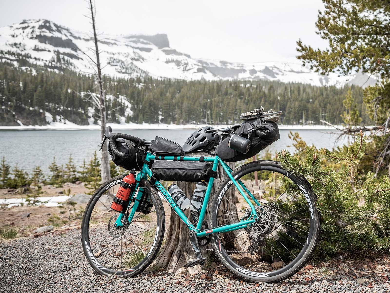 Topeak Midloader Top Tube Bag (Black) | Cycling Gears Hub - Cycling Gears Hub