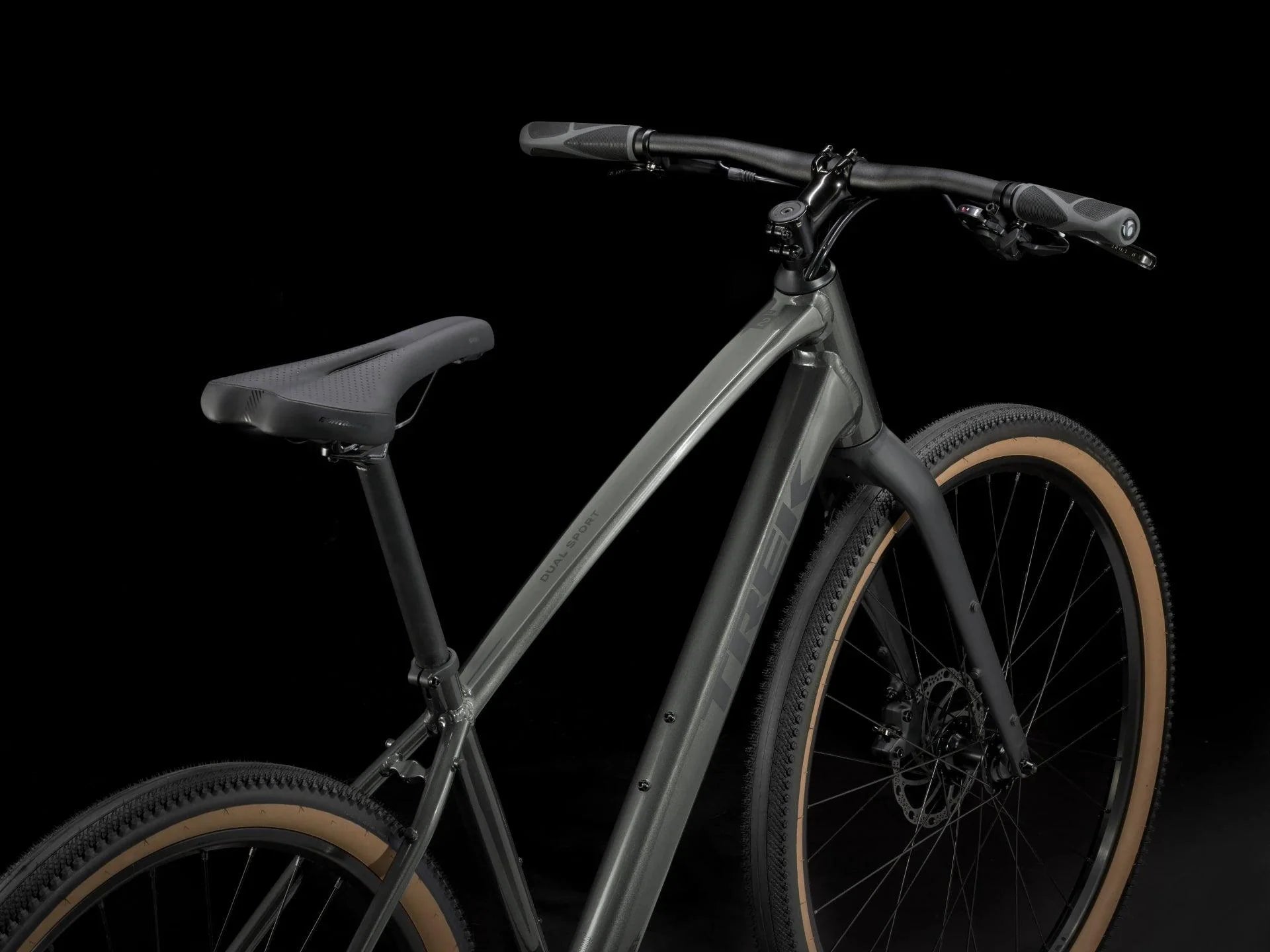 Trek Dual Sport 2 Gen 5 (Lithium Grey) | Cycling Gears Hub