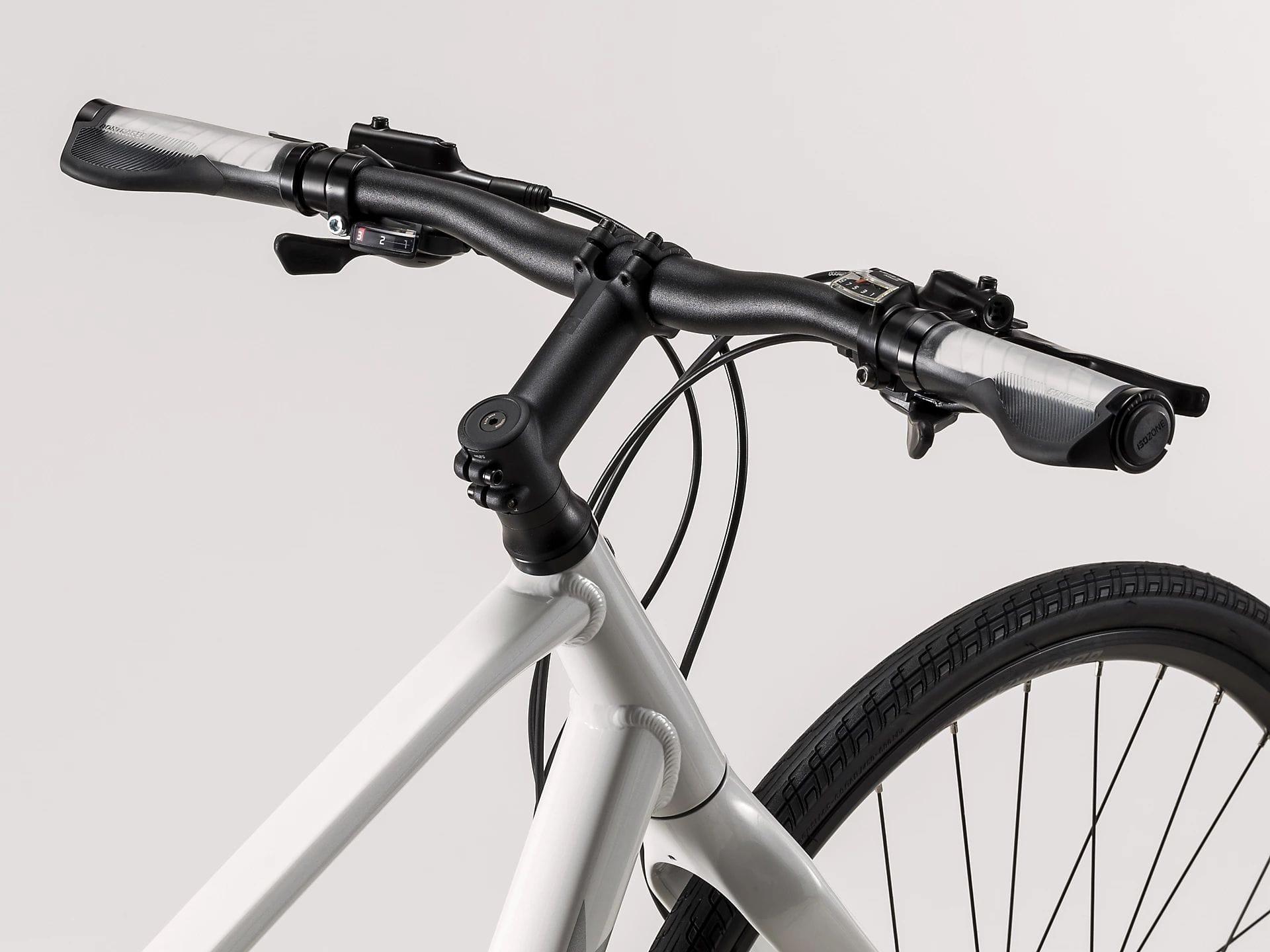 Trek FX 3 Disc (Crystal White) | Cycling Gears Hub
