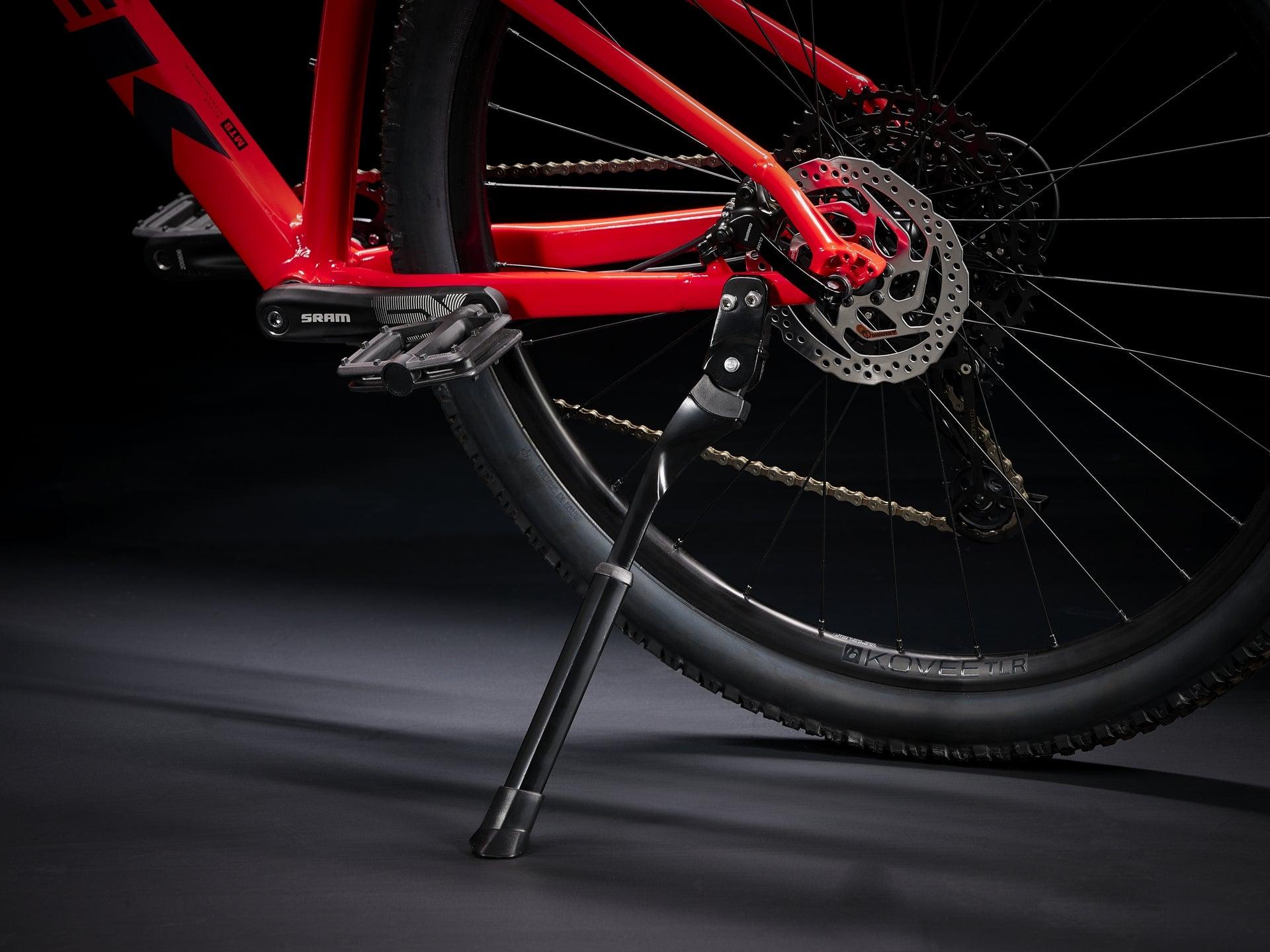 Trek Marlin 8 Gen 2 (Gloss Radioactive Red/Nautical) | Cycling Gears Hub