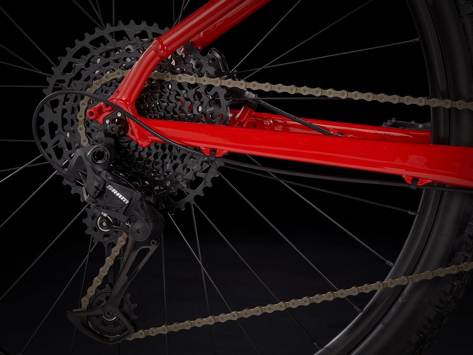 Trek Marlin 8 Gen 2 (Gloss Radioactive Red/Nautical) | Cycling Gears Hub