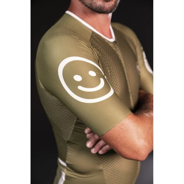 MB Wear Ultralight Smile Jersey – Green | Lightweight Summer Cycling Jersey for Hot Weather Rides